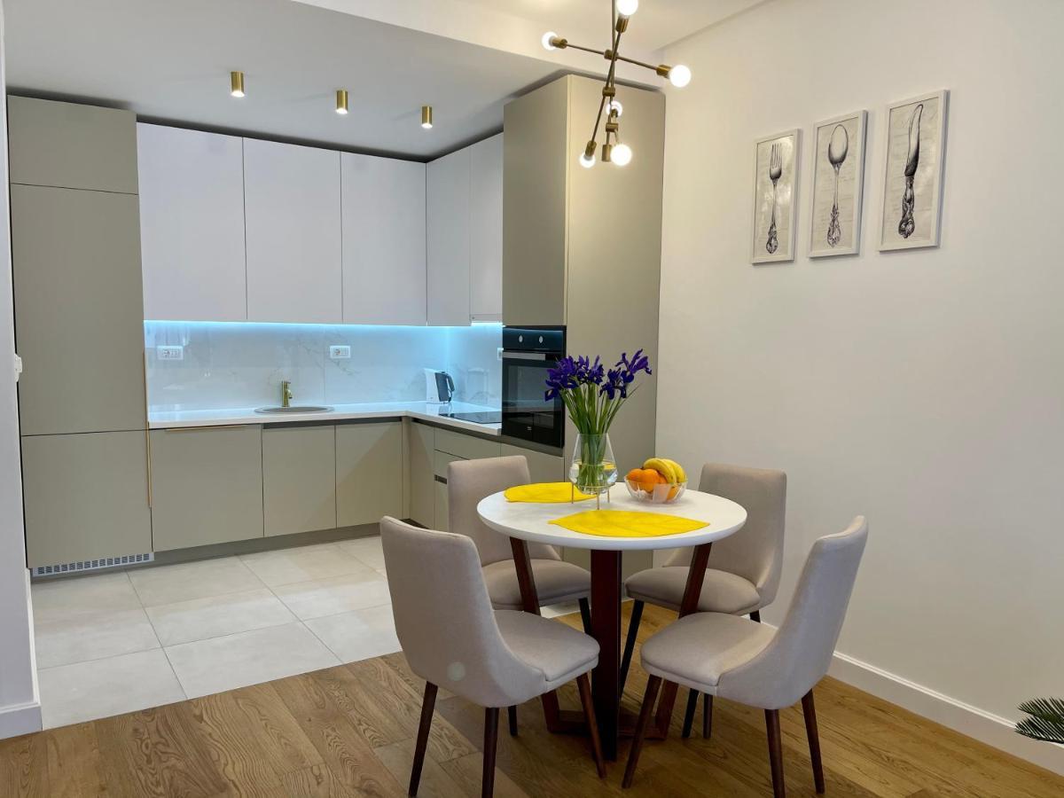 Suncoast Suites 巴尔 外观 照片